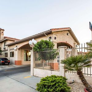 Quality Inn Near China Lake Naval Station