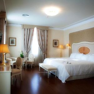 Hotel Santa Isabel